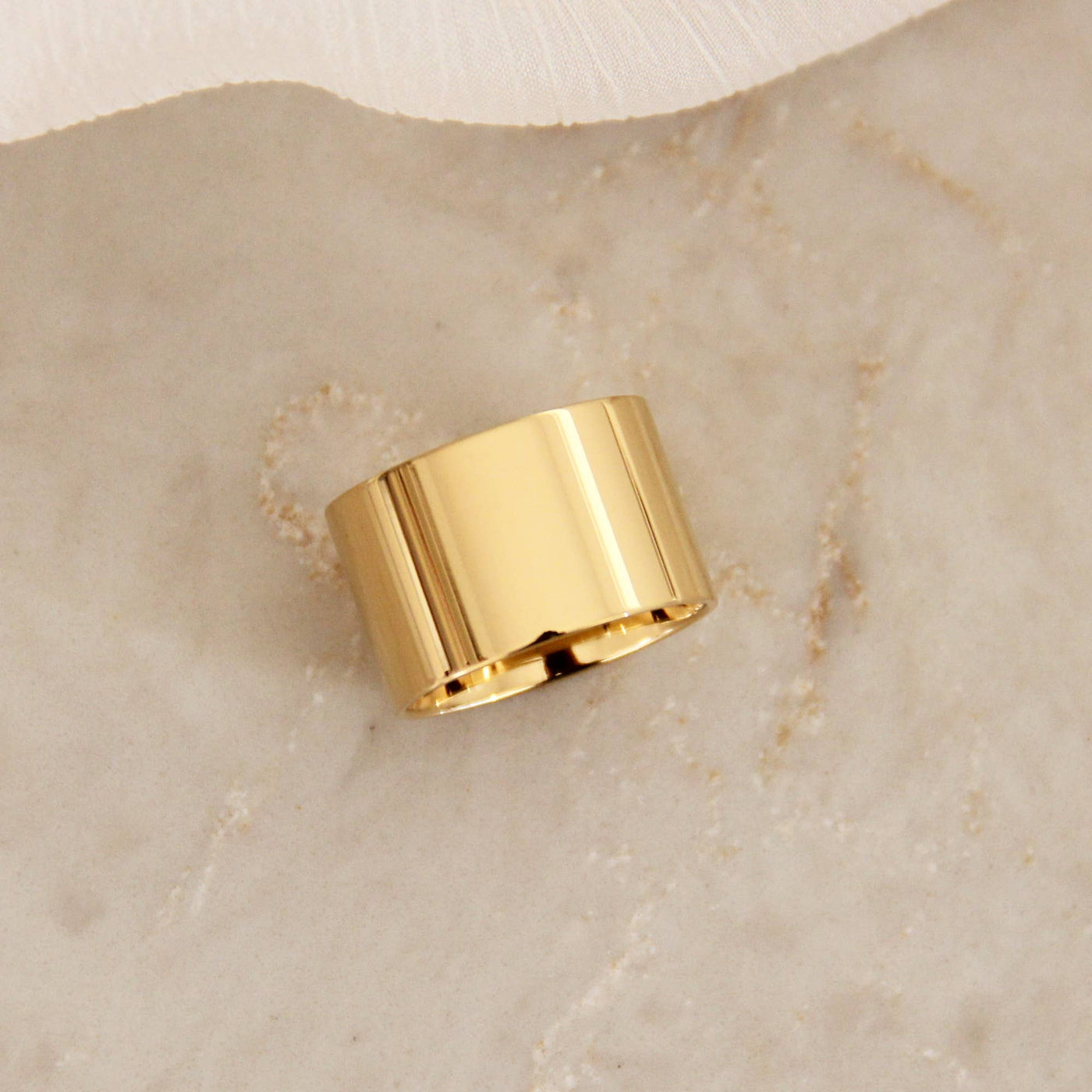 Classic Band Wide Ring
