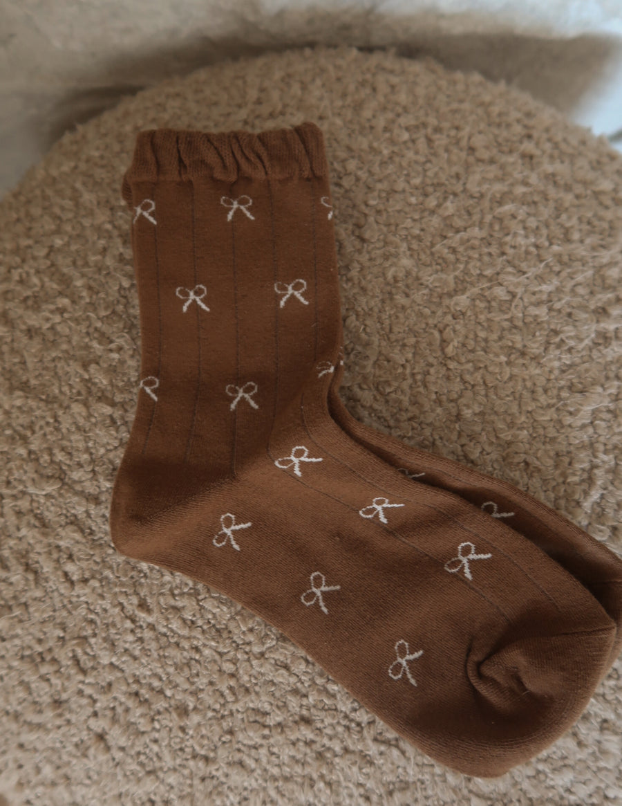 Chestnut Ribbon Socks