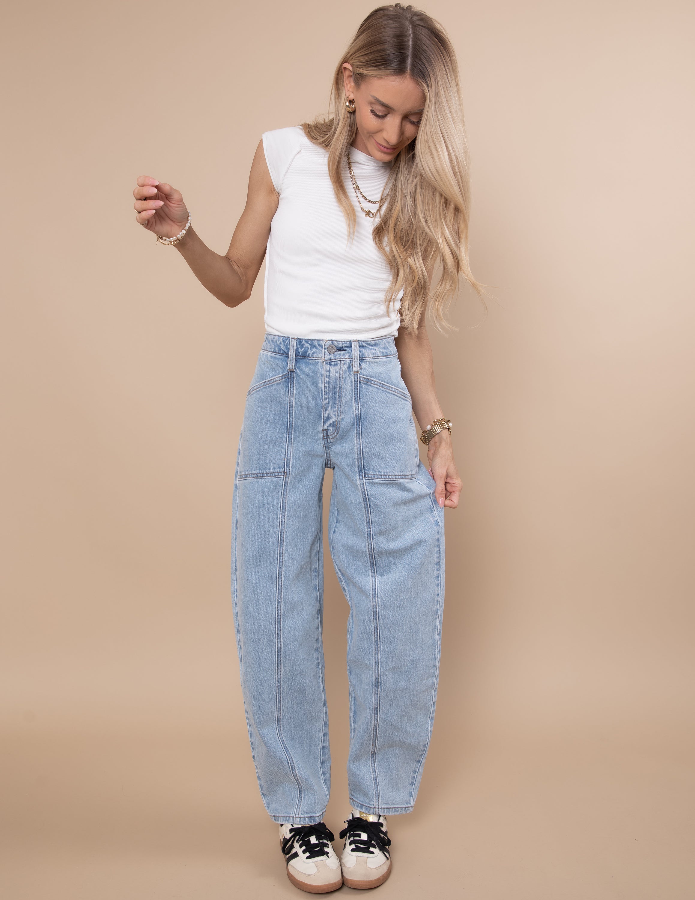 Victoria Barrel Jeans