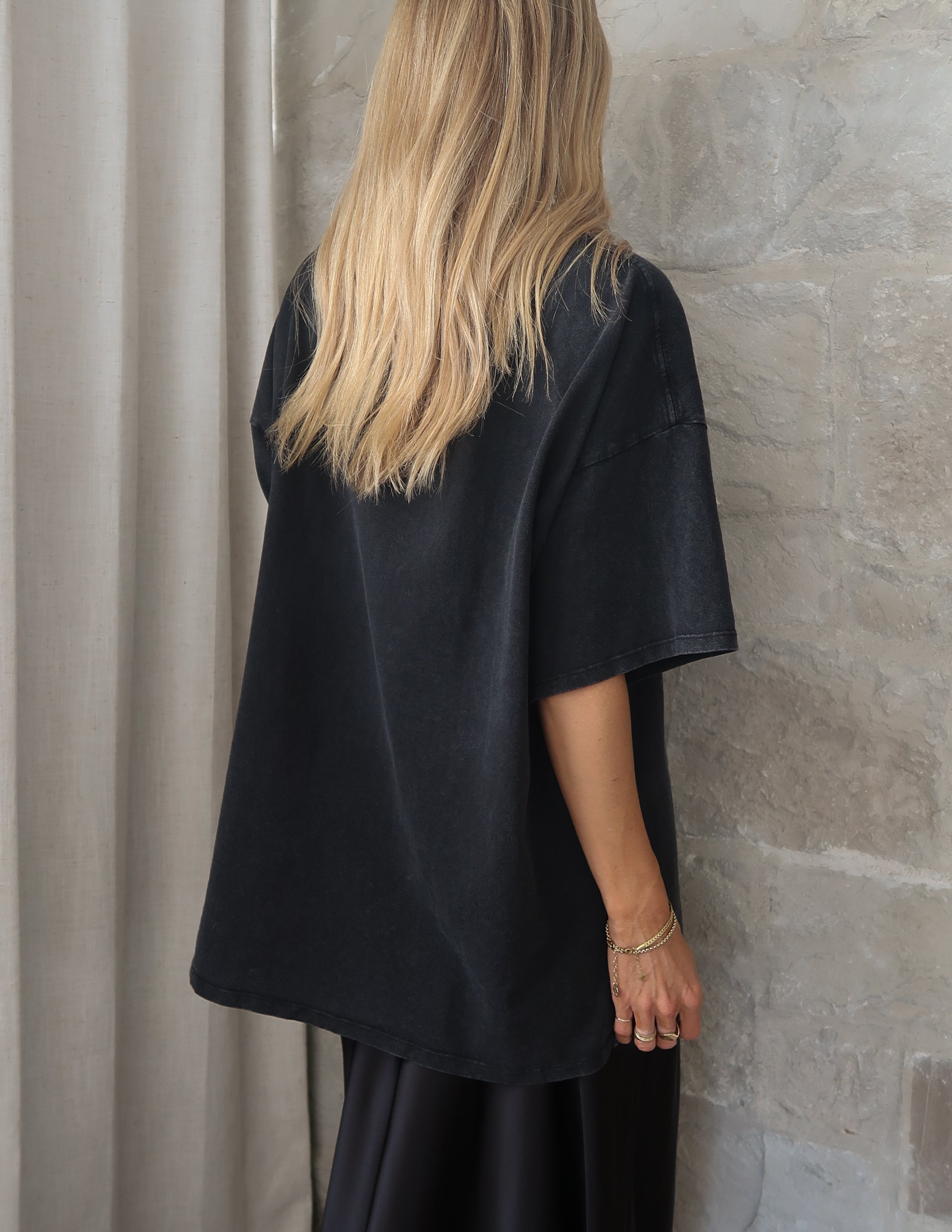 Relaxed Rouge Tee