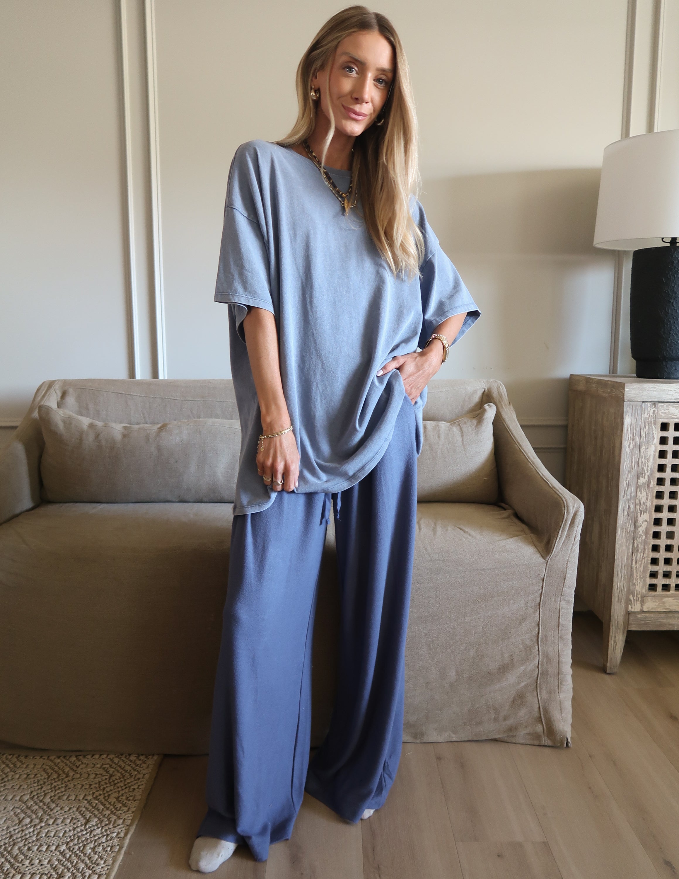 Relaxed Rouge Tee