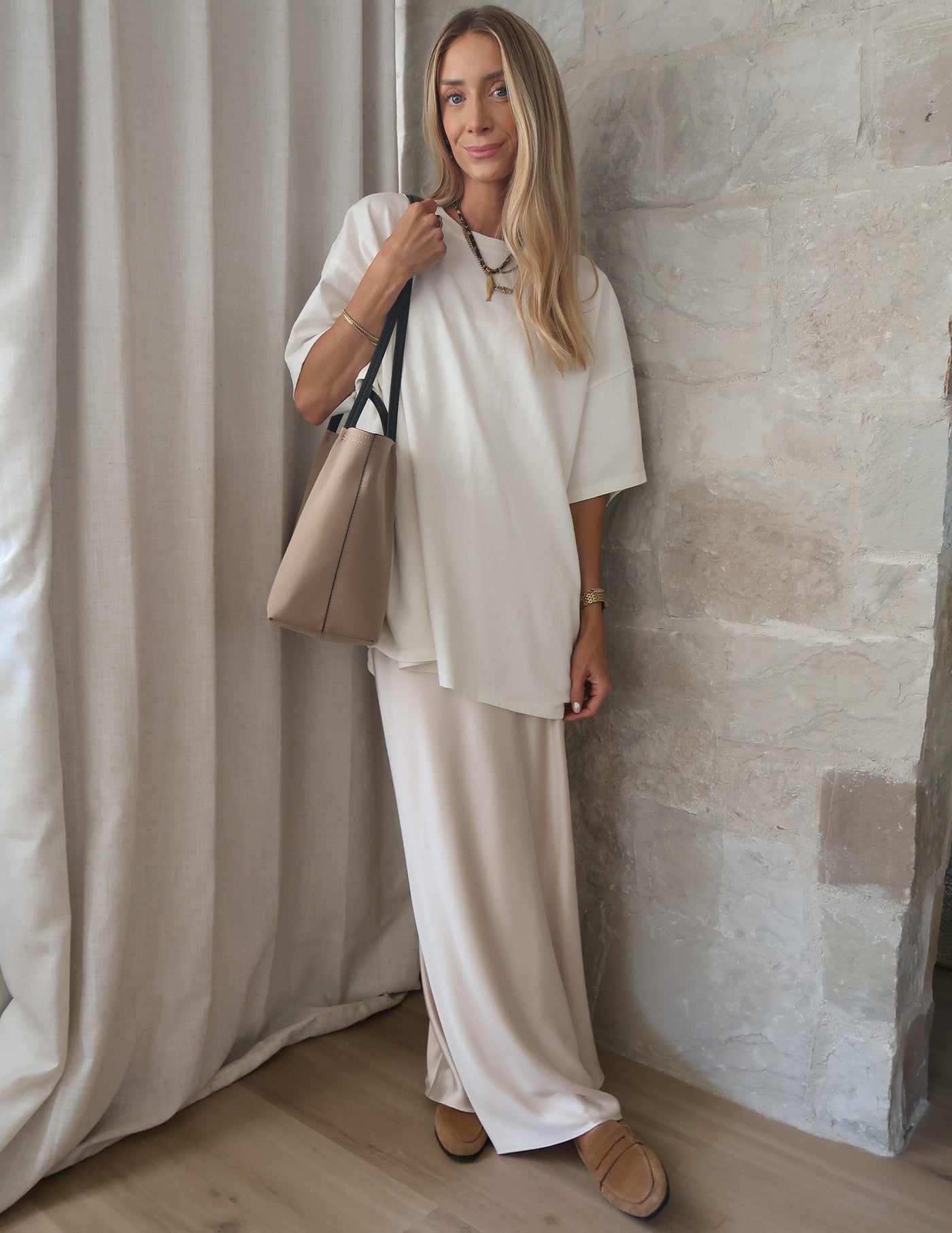 Relaxed Rouge Tee