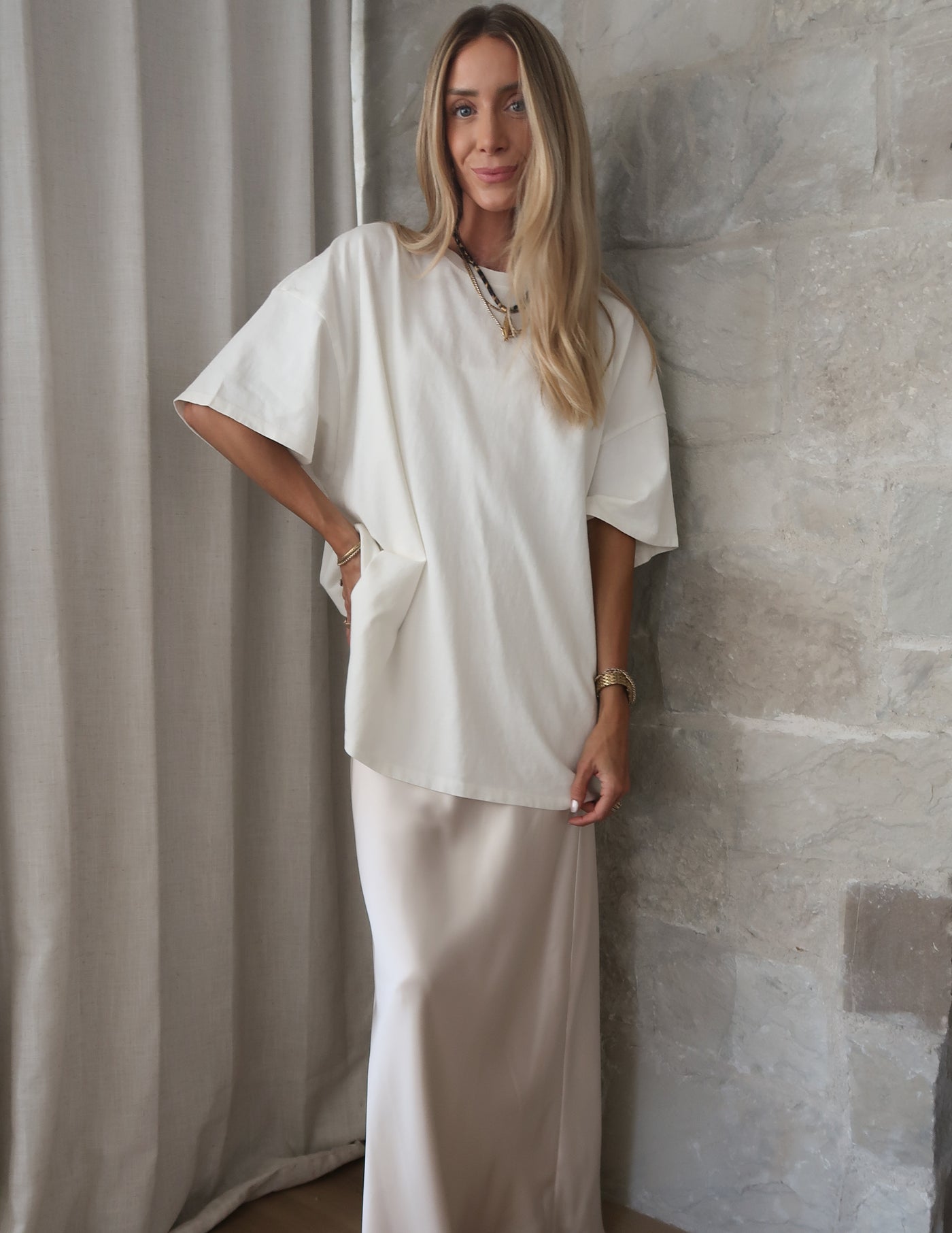 Relaxed Rouge Tee