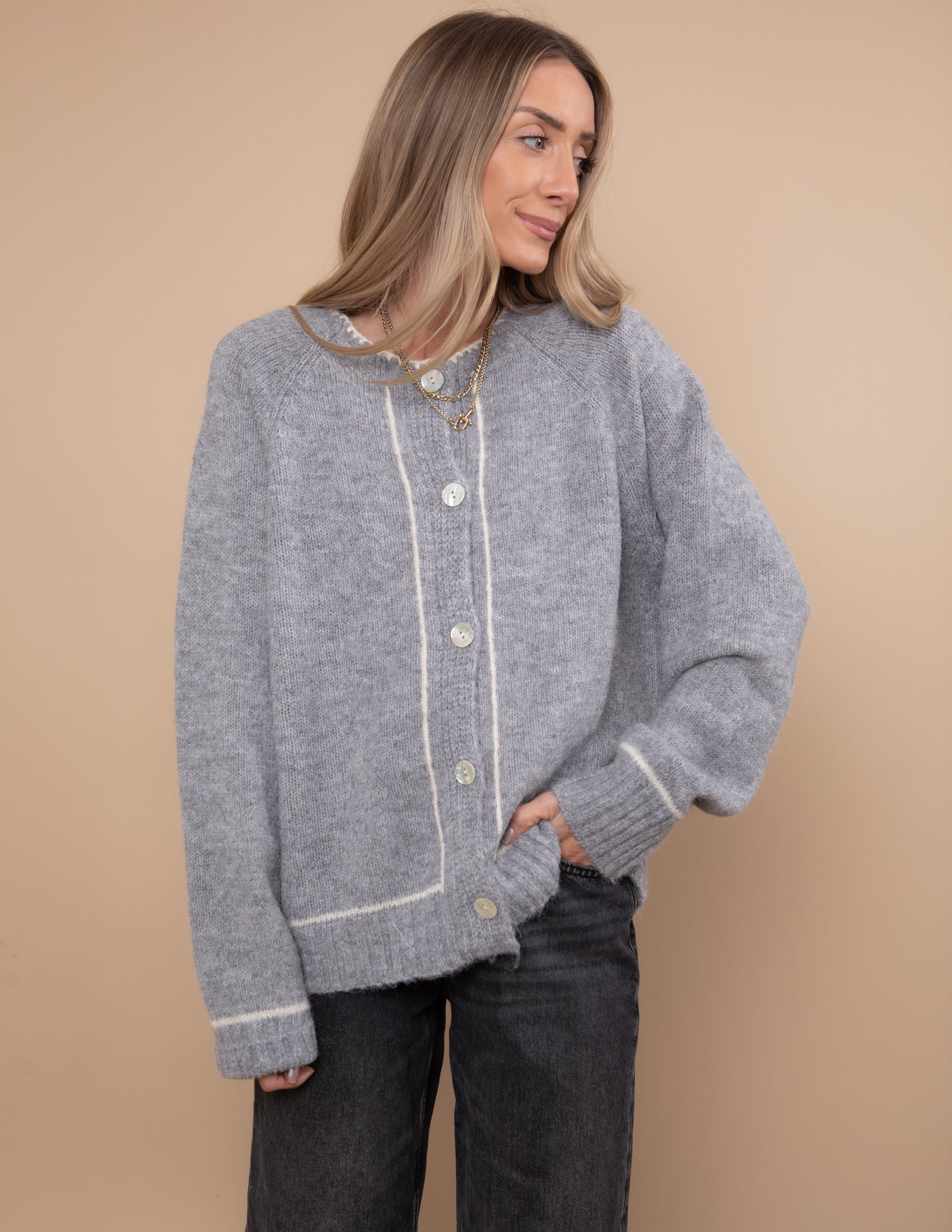 Annika Sweater Cardigan