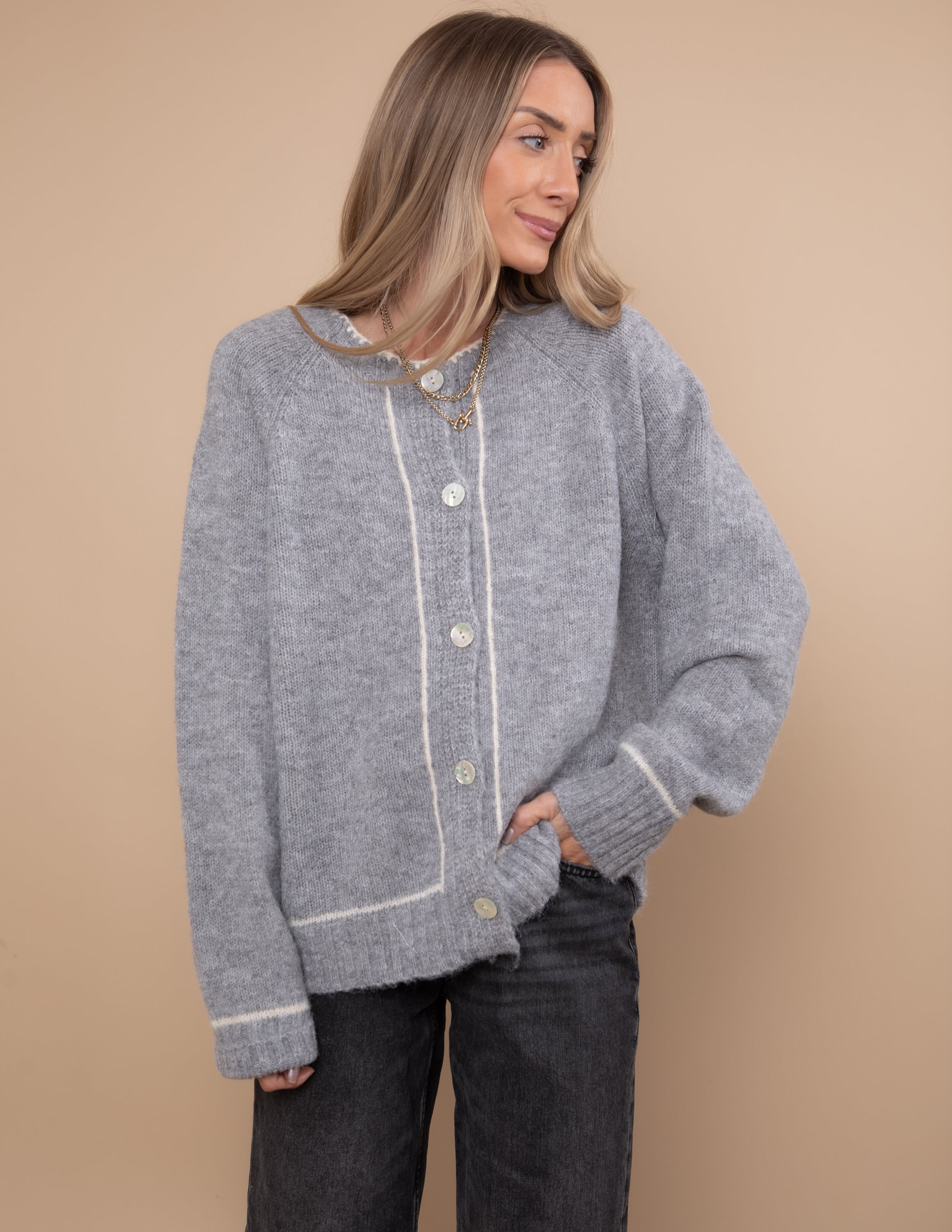 Annika Sweater Cardigan